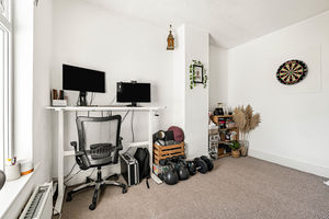 Bedroom- click for photo gallery